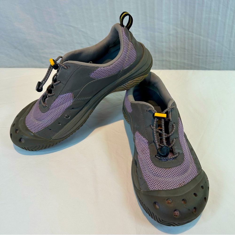 Keen Sz 9.5 Aqua Stop Water Sports Sneakers Gray and Lavender